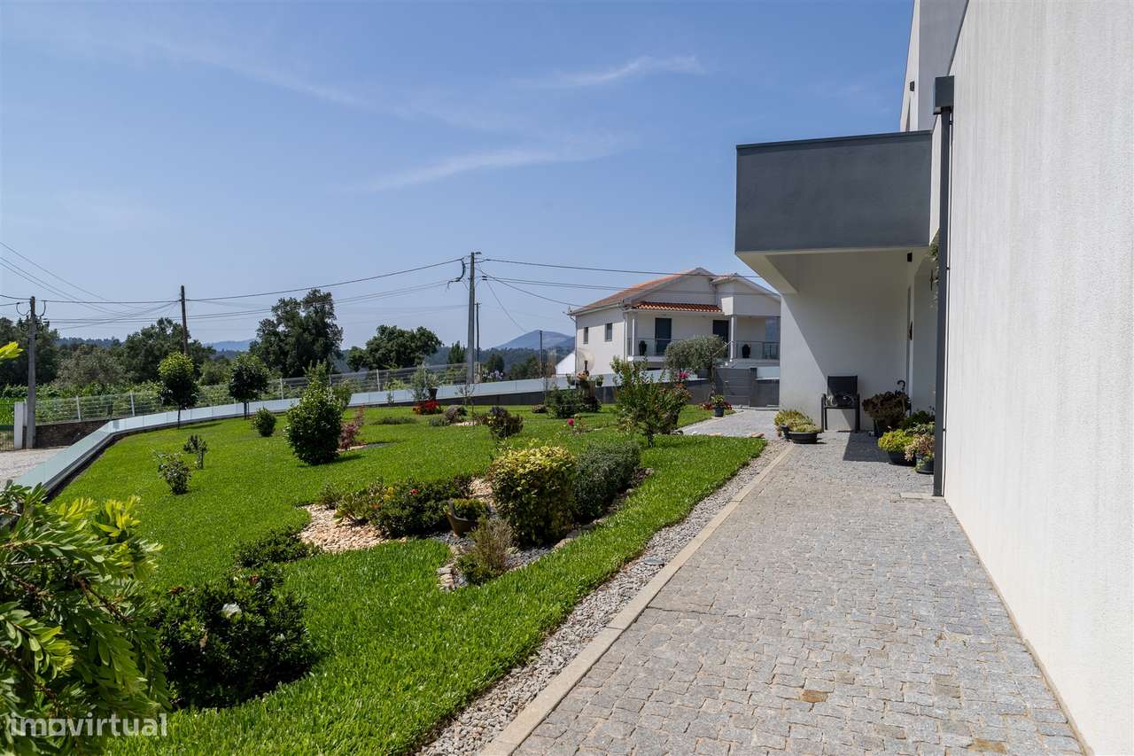 Moradia T4 Venda em Rio Mau,Penafiel-39