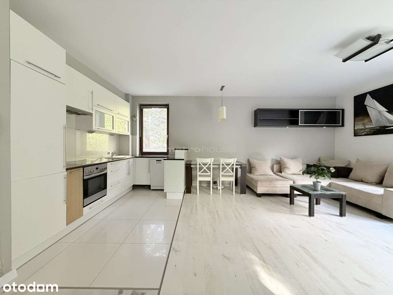 Parter 55m2 2 pok. z balkonem, 2 miejsca postojowe-7