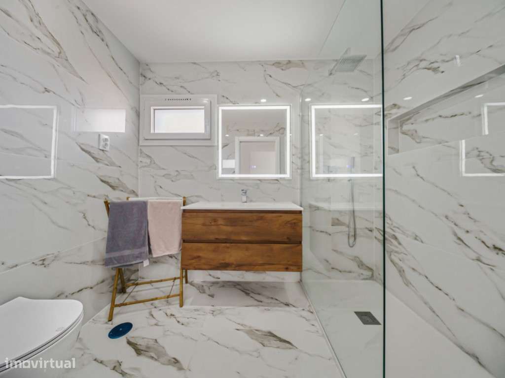Moradia T3 Isolada com Piscina-17