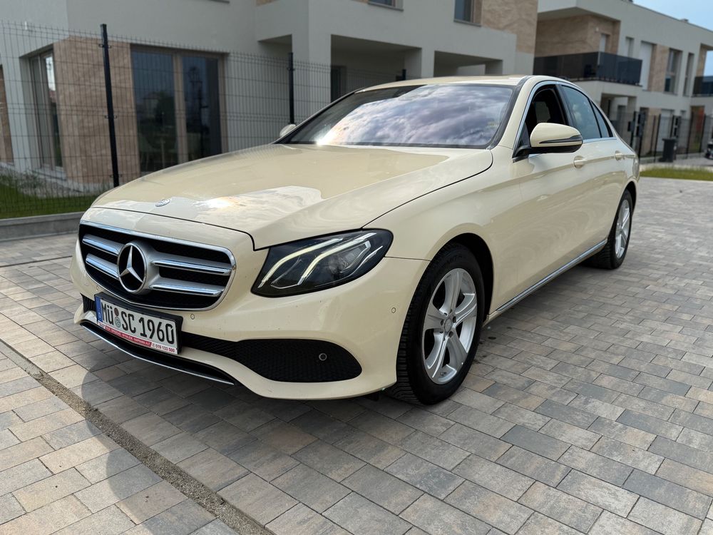 Mercedes-Benz E W213 220 d 9G-TRONIC Avantgarde 2016