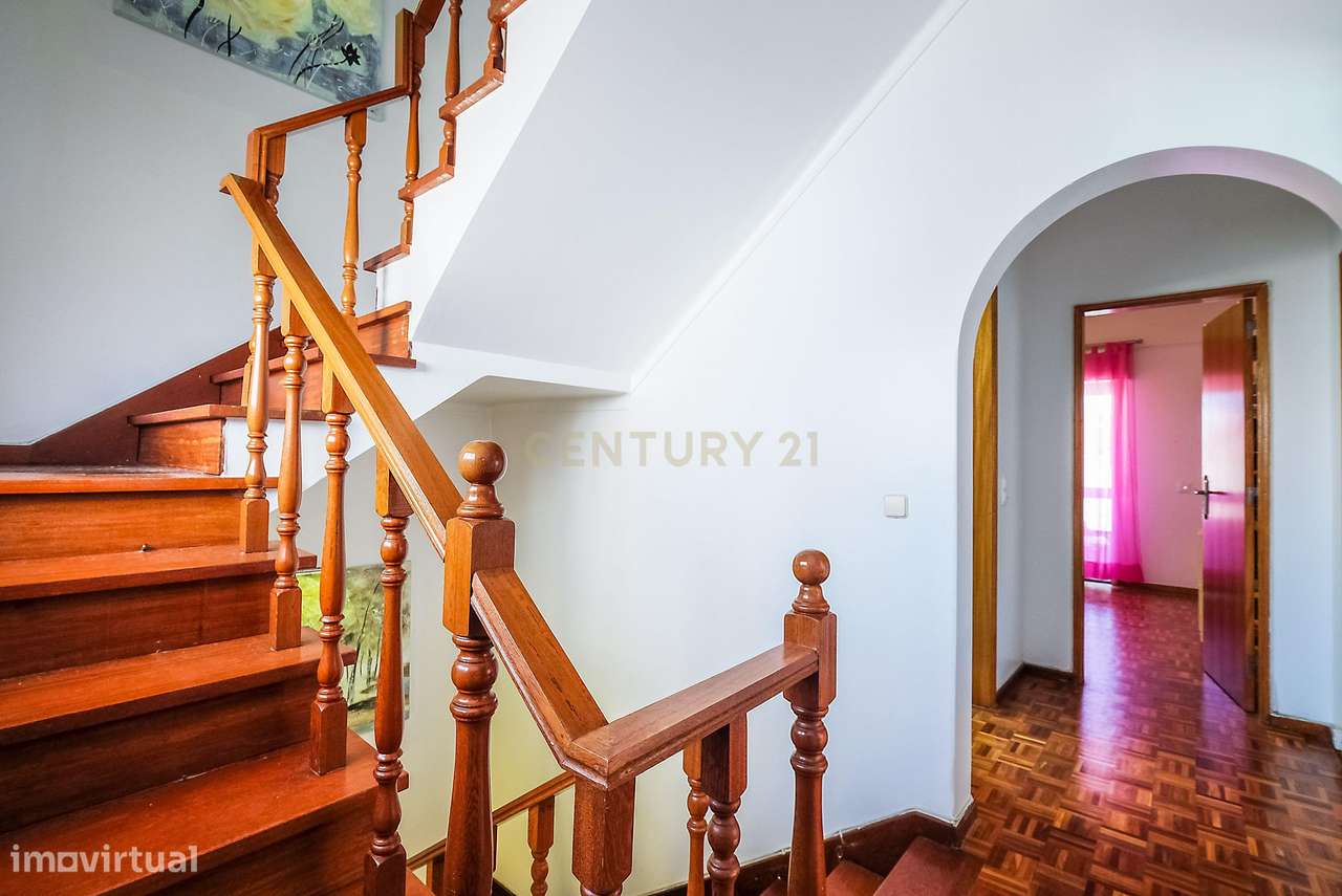 Moradia na Madorna, Parede — uma excelente alternativa ao apartamento-18