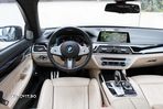 BMW Seria 7 750i xDrive - 15