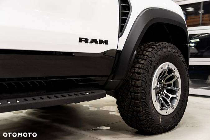 Dodge RAM TRX - 7