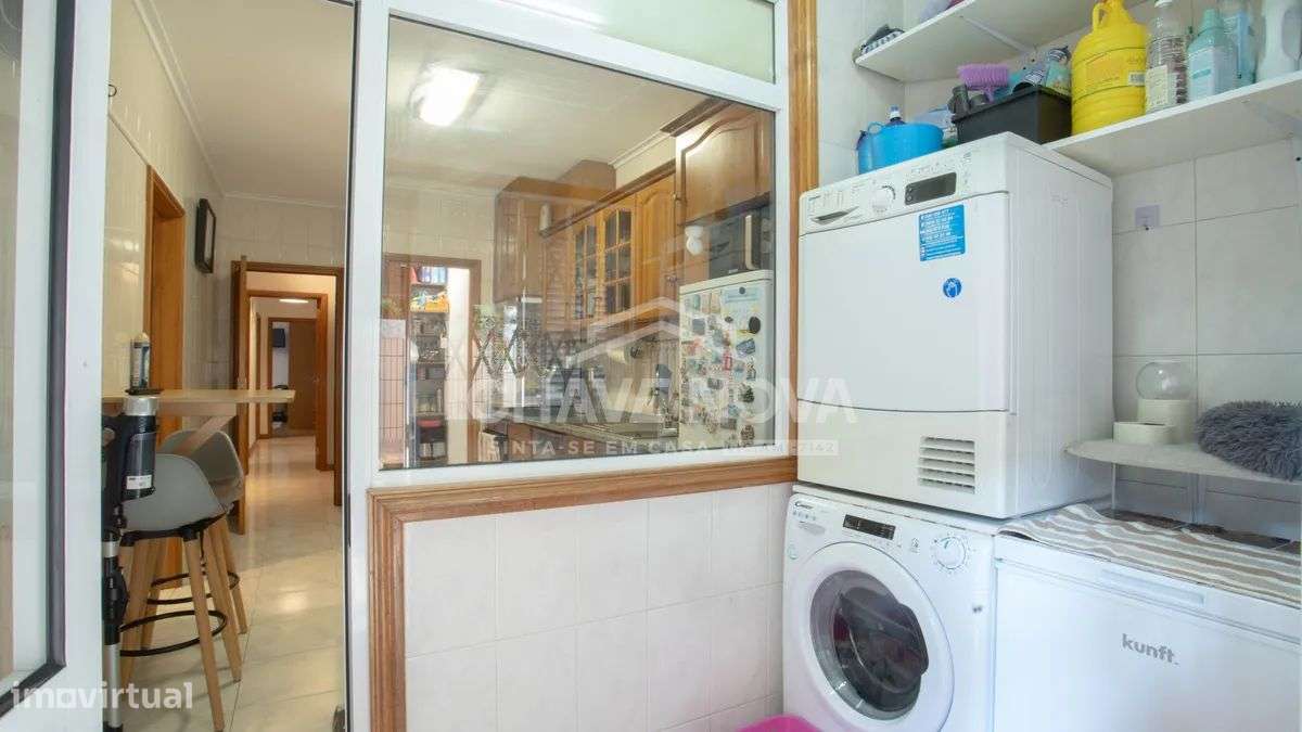 T1+1 c/ Terraço e Lugar de Garagem em Vilar do Paraíso-27