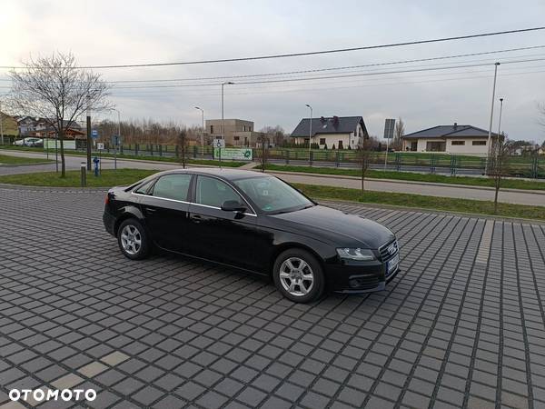 Audi A4 1.8 TFSI Ambiente - 9