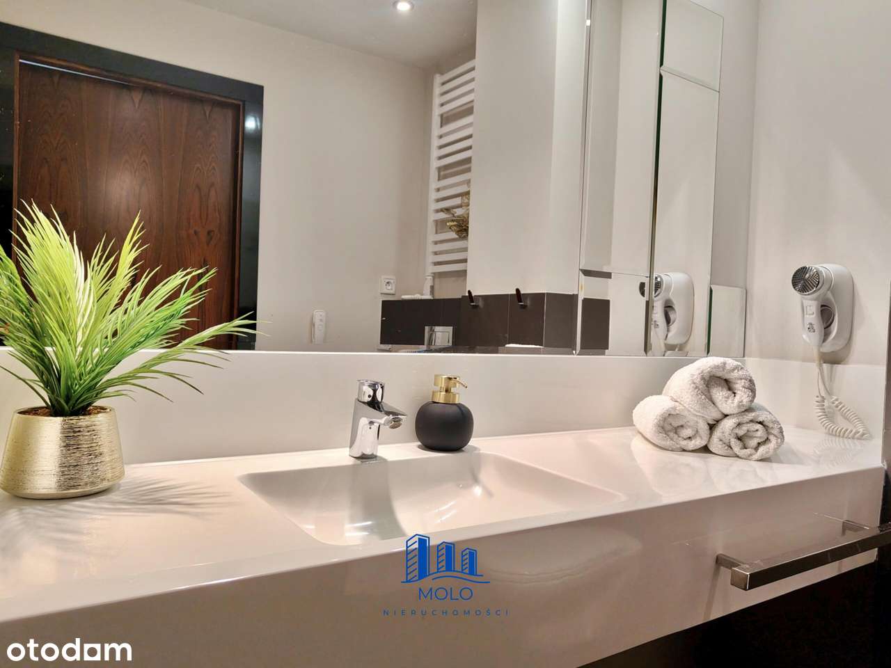 Apartamenty w pierwszej linii brzegowej z widokiem na park i morze-15