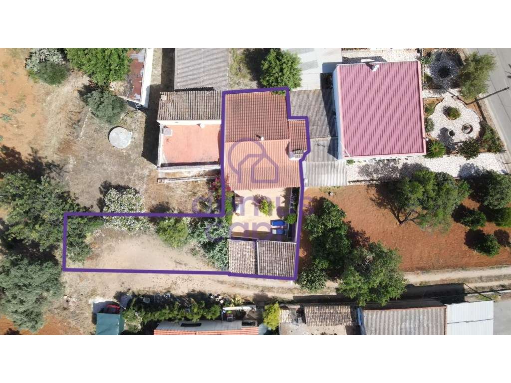Moradia T2 com Terreno em Gião - Moncarapacho-9