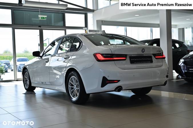 BMW Seria 3 318d Advantage - 7