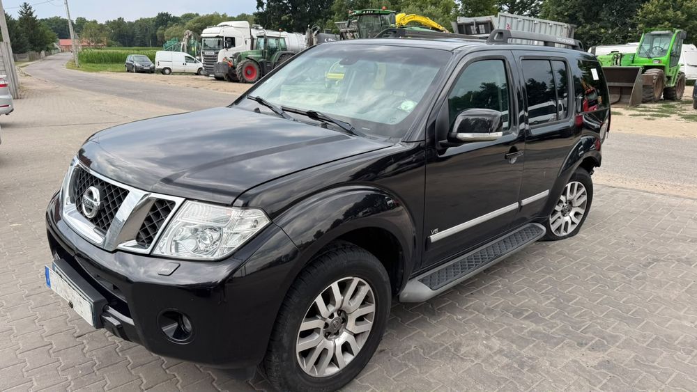 Nissan Pathfinder 2014