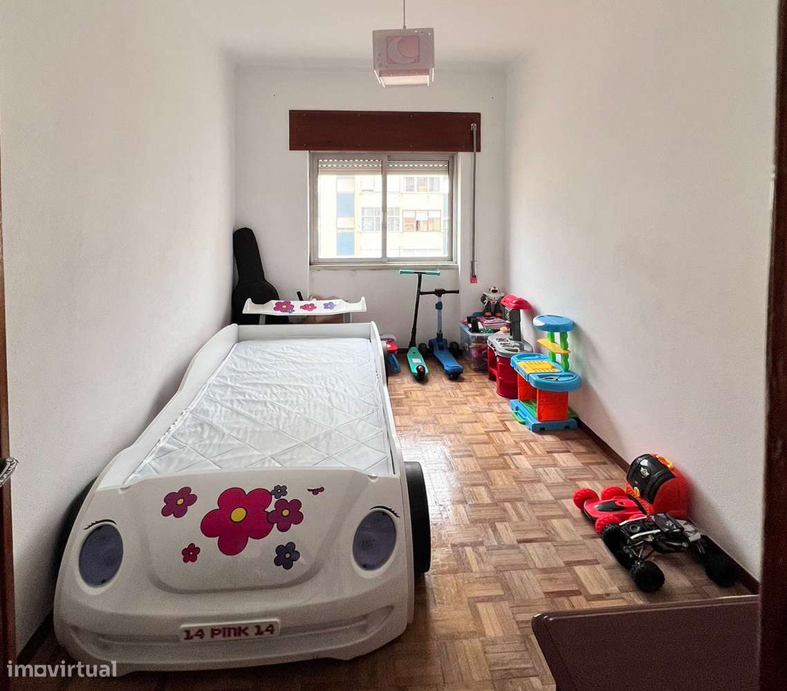 Apartamento T3 na Moita | Varanda com vista para o Parque da Cidade-8