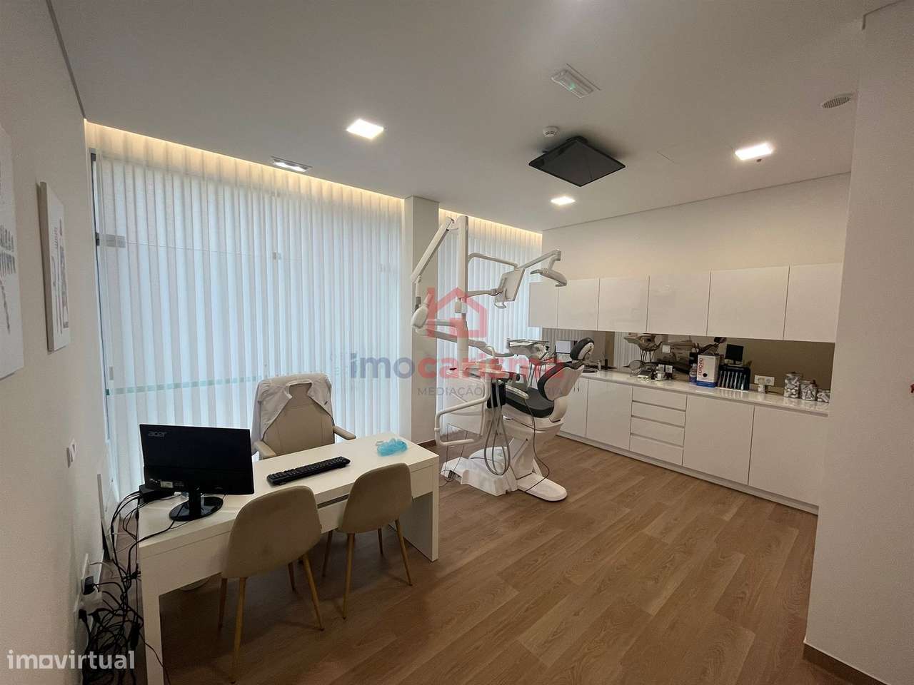 Clínica Dentária e Clínica Médica para Venda em Santo Tirso-0