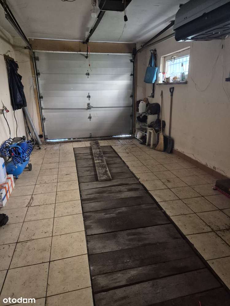 Dom 270 m2 I os. Białe Sady I do częściowego remontu I 3 mieszkania I-19