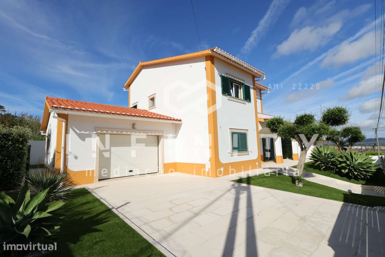 Moradia independente T4 - Grande imagem: 5/38