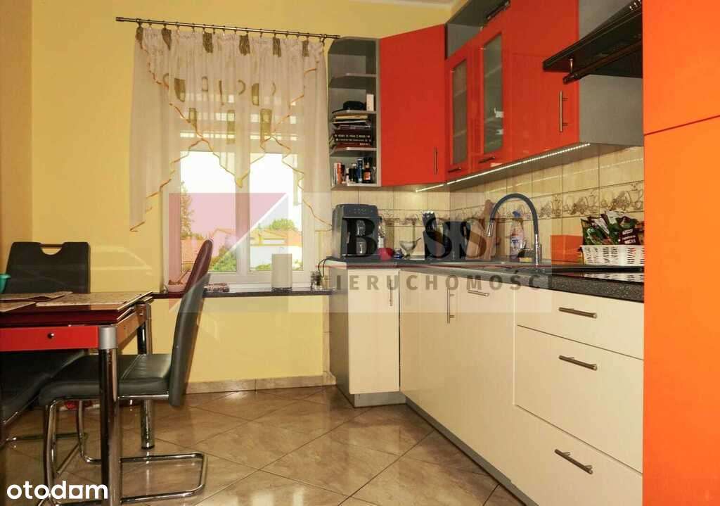 Dom z lokalem użytkowym w centrum Szczecinka!!!-14