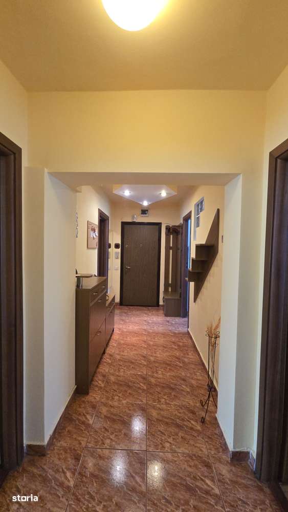 Apartament cu garaj-11