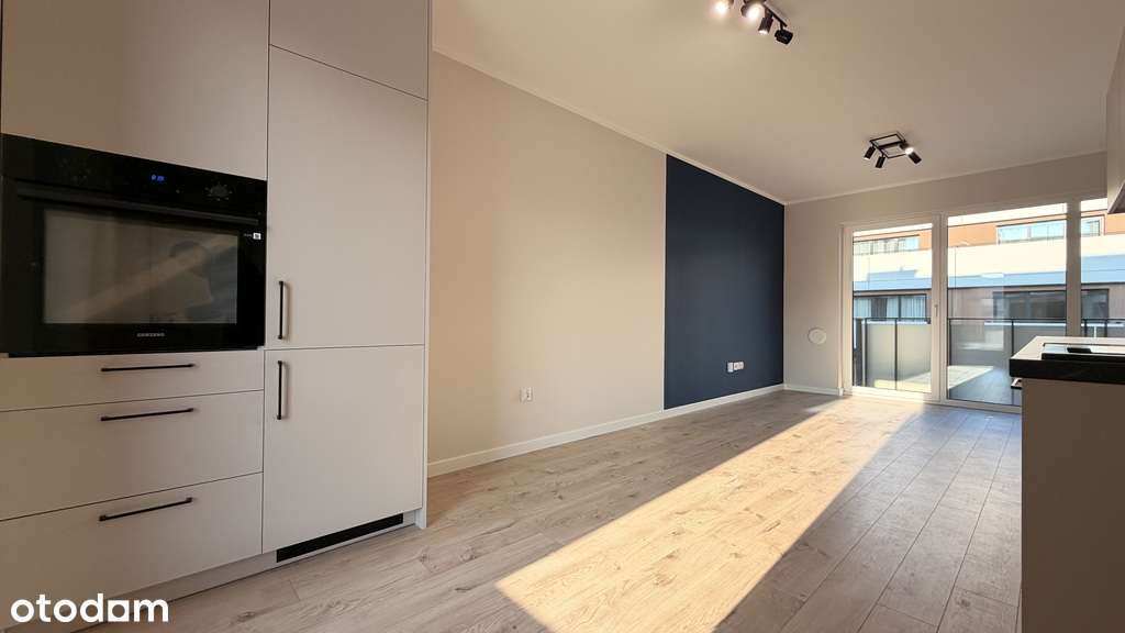 Nowe gotowe mieszkanie w Reda City II VAT TARAS-1