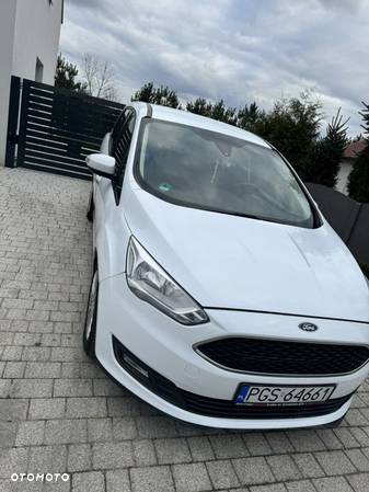 Ford Grand C-MAX - 4