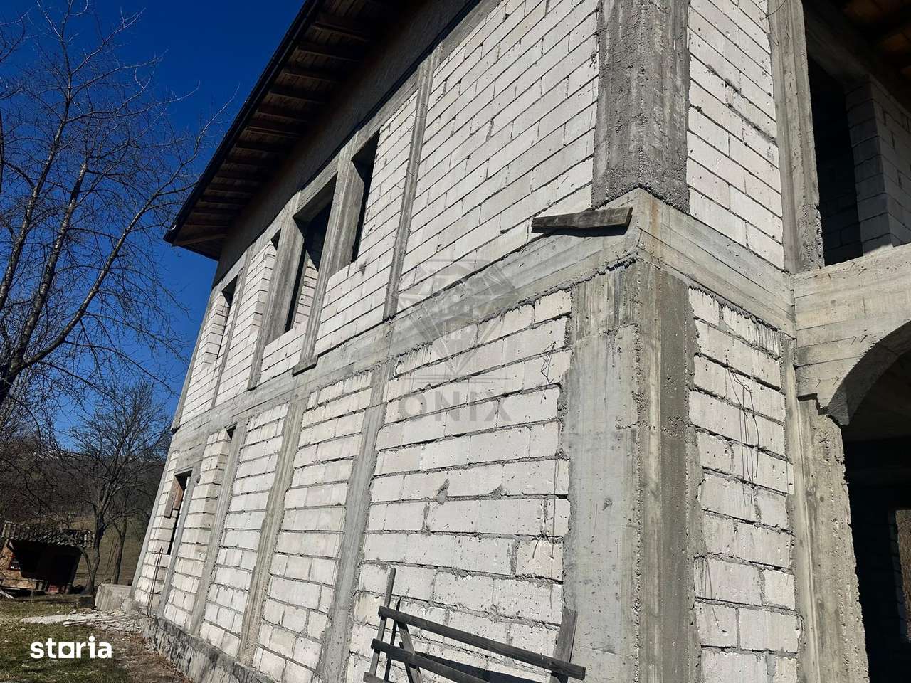 CASA DE VANZARE IN VALEA DOFTANEI-5