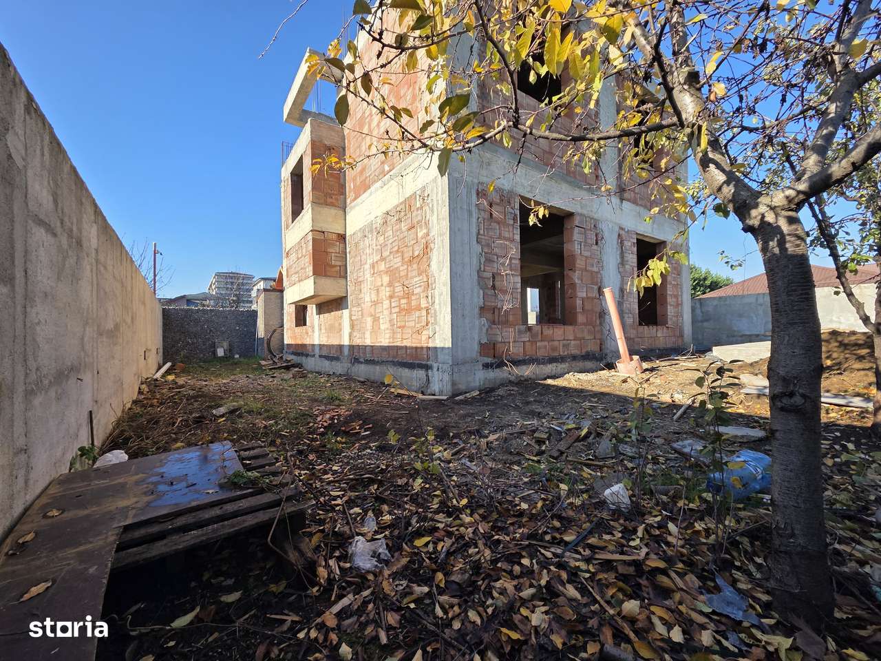 Casă 5 camere luminoasă cu beci & pod mansardabil în Bragadiru central - Imagine principală: 2/16