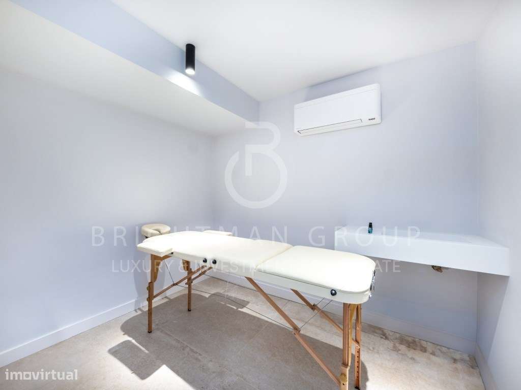 Apartamento T4 com jardim privativa, em Carcavelos-49