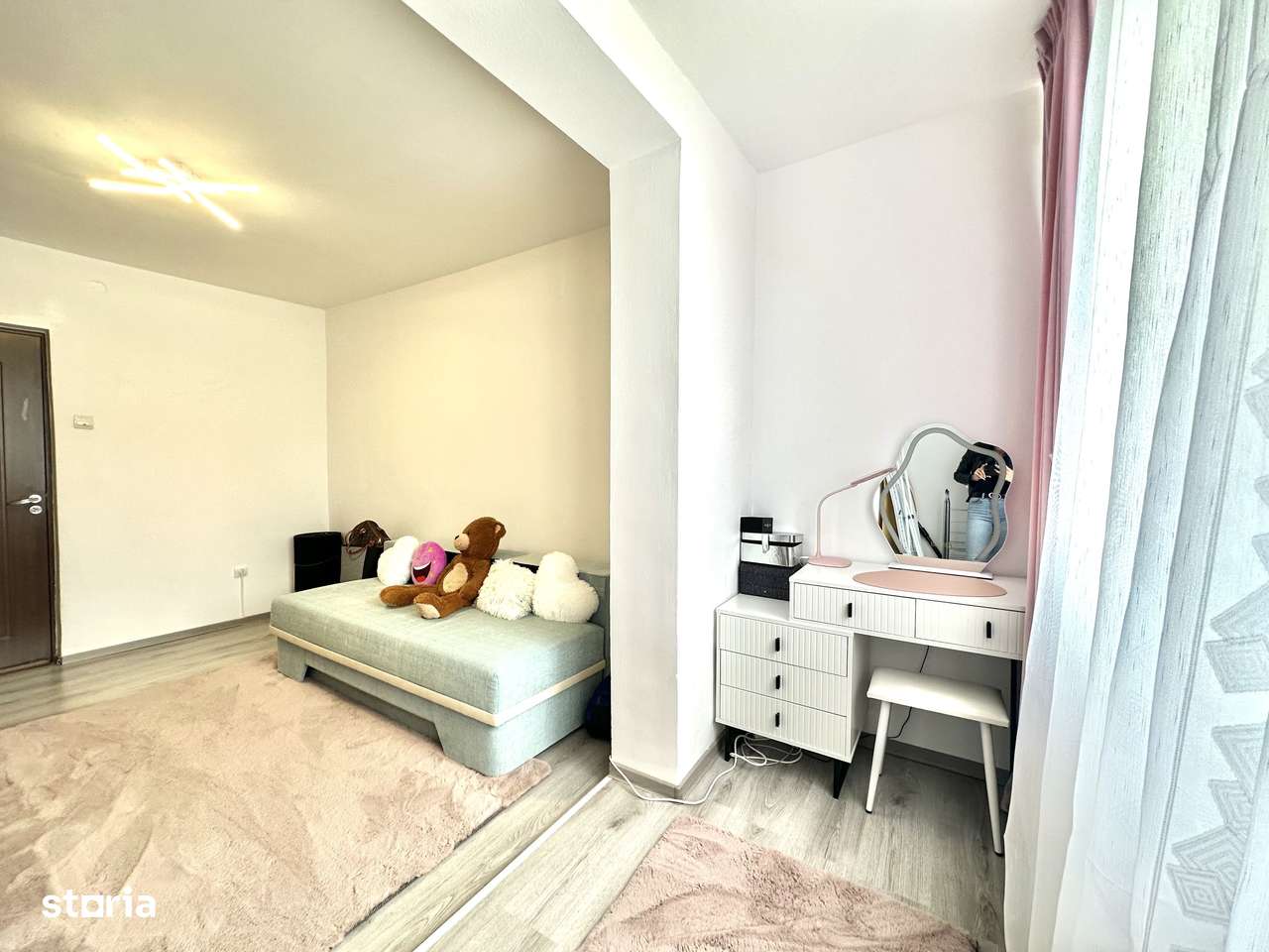 Vânzare apartament 3 camere mobilat,  parcare inclusă , Cartier Noua-8