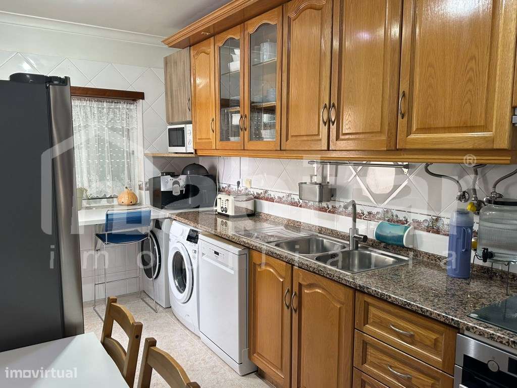 Oportunidade em Benavente! Apartamento T3 com 2 Varandas - Grande imagem: 4/31