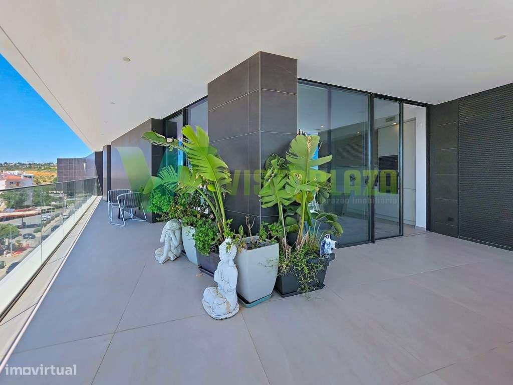 Penthouse T3 de Luxo junto à Marina de Lagos com Vista Mar / Rio e ...-14