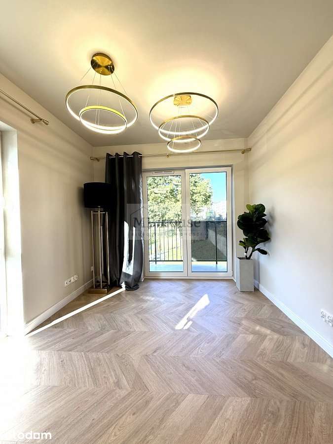 Komfortowe 2 pokoje z balkonem-1