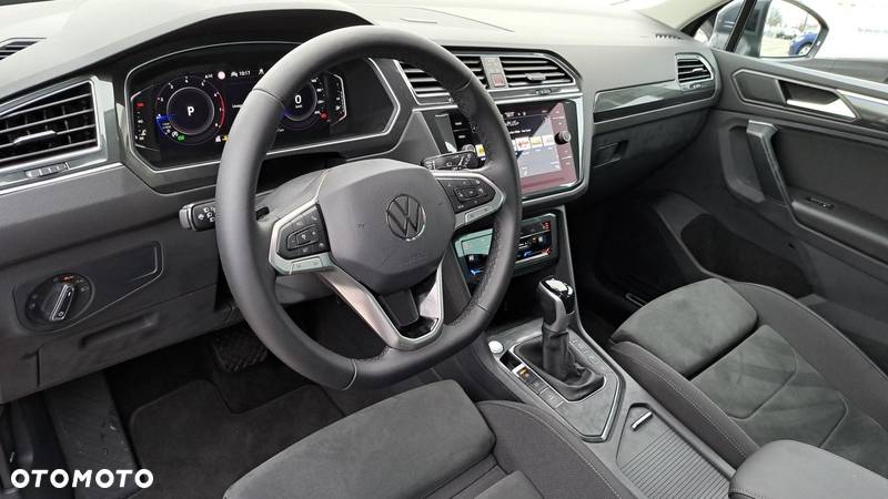 Volkswagen Tiguan 1.5 TSI EVO Elegance DSG - 9