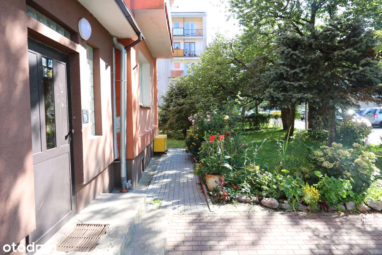 Do wprowadzenia się od razu. UMEBLOWANE i WYPOSAŻONE.-12