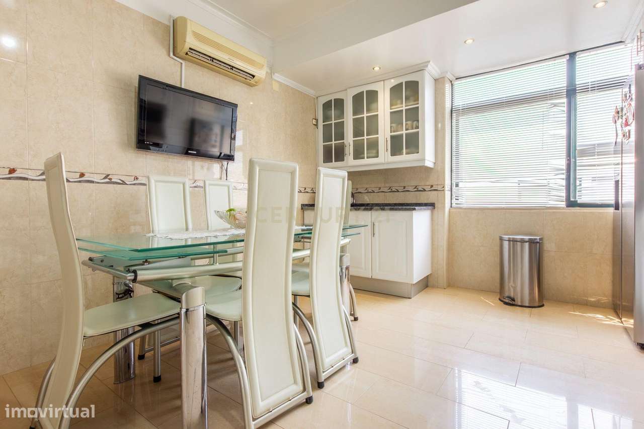 Apartamento T3 em Azeitão, Setúbal - Oportunidade Única!-6