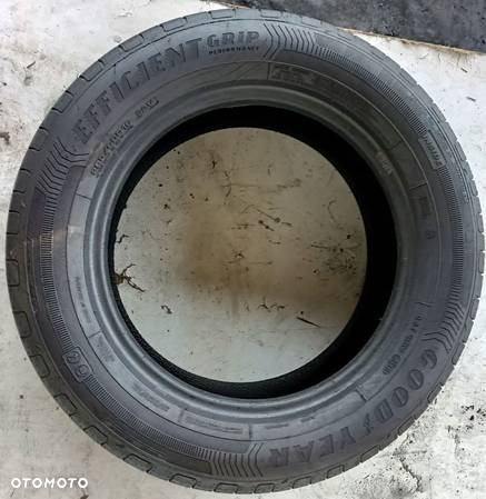 205/60R16 165 GOODYEAR EFFICIENT GRIP. - 2