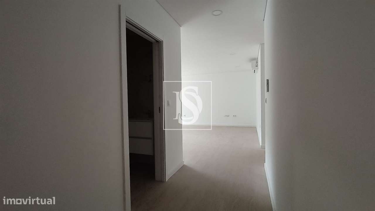 Apartamento T2 Venda em Esgueira,Aveiro-26