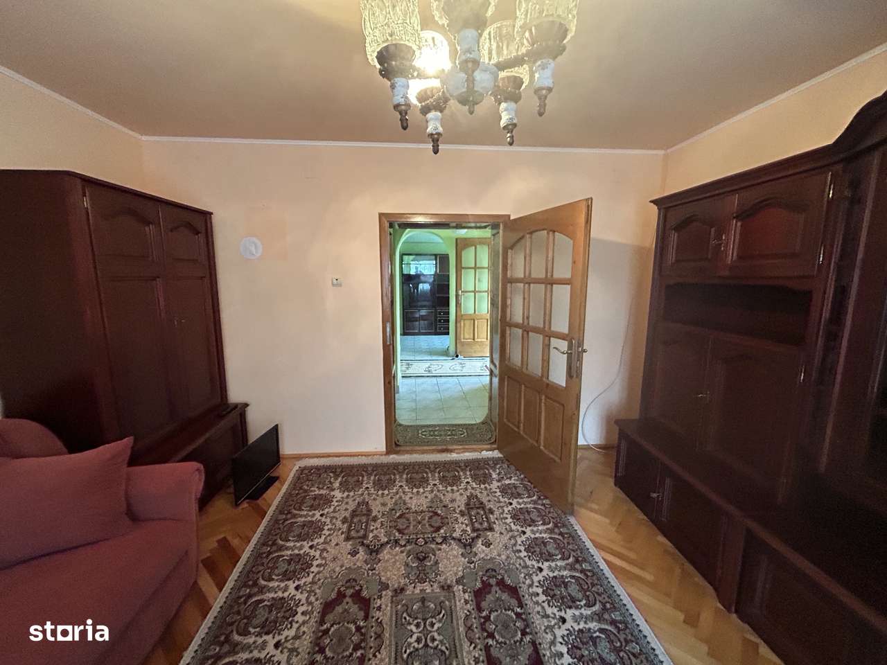 Vand casa mare caramida(2 corpuri cladire)renovat in Livada, st.850 mp-2