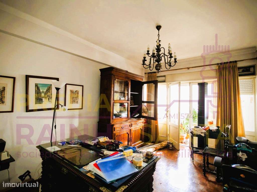 Apartamento T4 com marquise e lavandaria, Lumiar - Lisboa-5