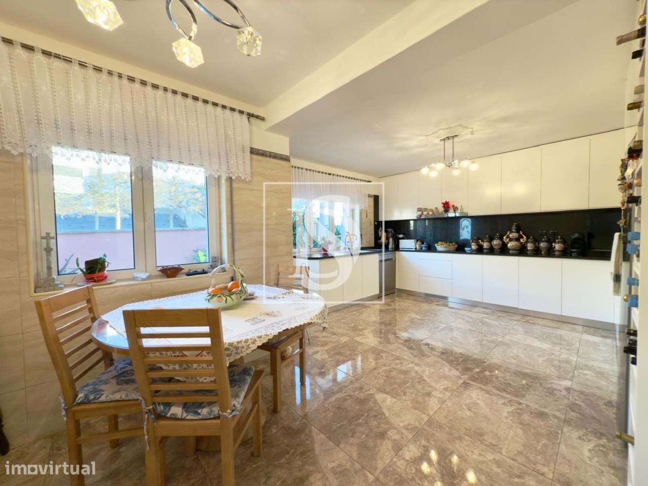 Moradia T7 com escritório-20