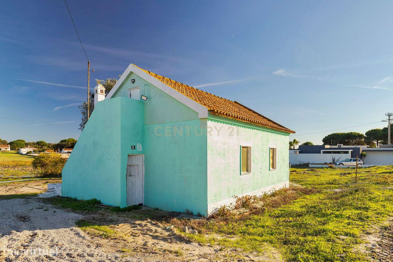 Oportunidade Rara em Setúbal. Moradia isolada com quase 7.000m2 e Proj-3