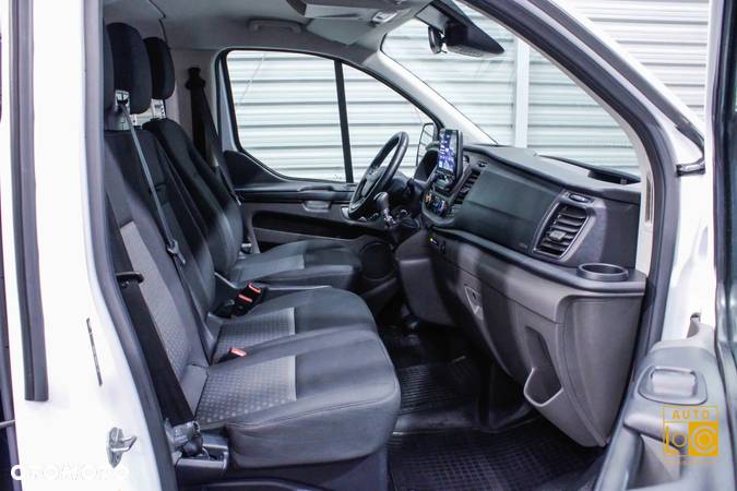 Ford Transit Custom 310 L2H1 PKW VA Trend - 10