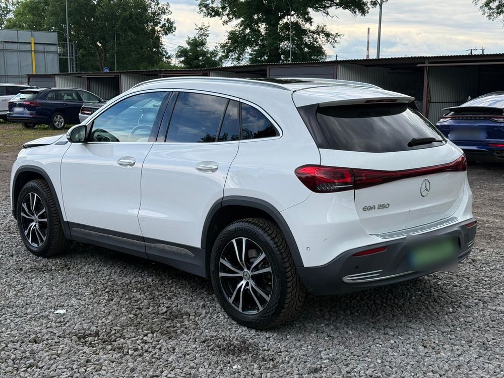 Mercedes-Benz EQA 250 66.5kWh Electric Art 2021