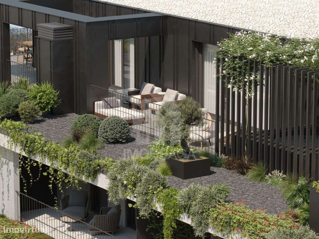 T1+1 NOVO COM TERRAÇO DE 43 M² | PISCINA | GARAGEM FECHADA | RAMALD...-17