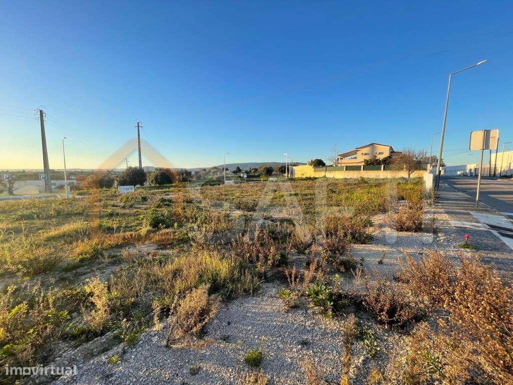 Terreno para construção de moradia em Torres Novas, Santarém - Grande imagem: 5/32