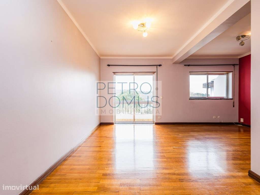 APARTAMENTO T3 | GARAGEM | VISTA CIDADE - Grande imagem: 3/25