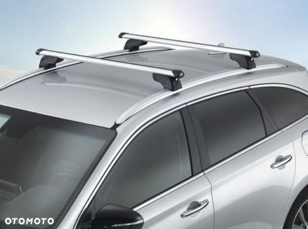 Poprzeczki / belki dachowe Hyundai i30 Wagon od 2020r. - 1
