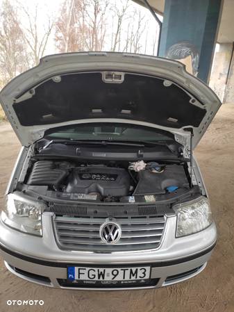 Volkswagen Sharan 1.8 5V Turbo Automatik Trendline - 11