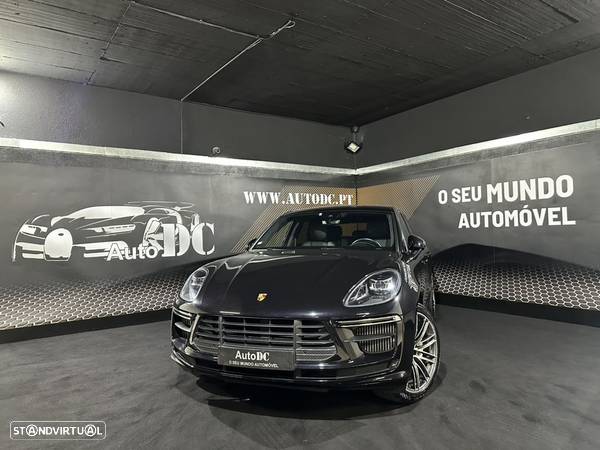 Porsche Macan Turbo - 1