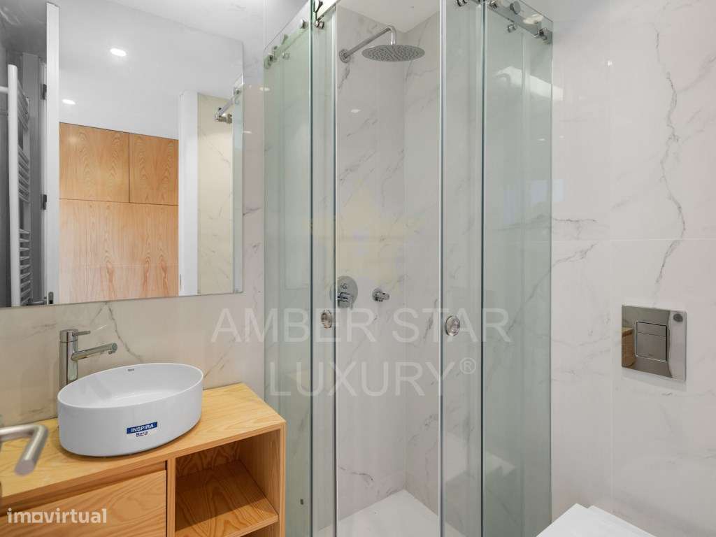 Moradia T4 com Jardim a 10 minutos da Praia-16