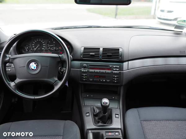 BMW Seria 3 - 8