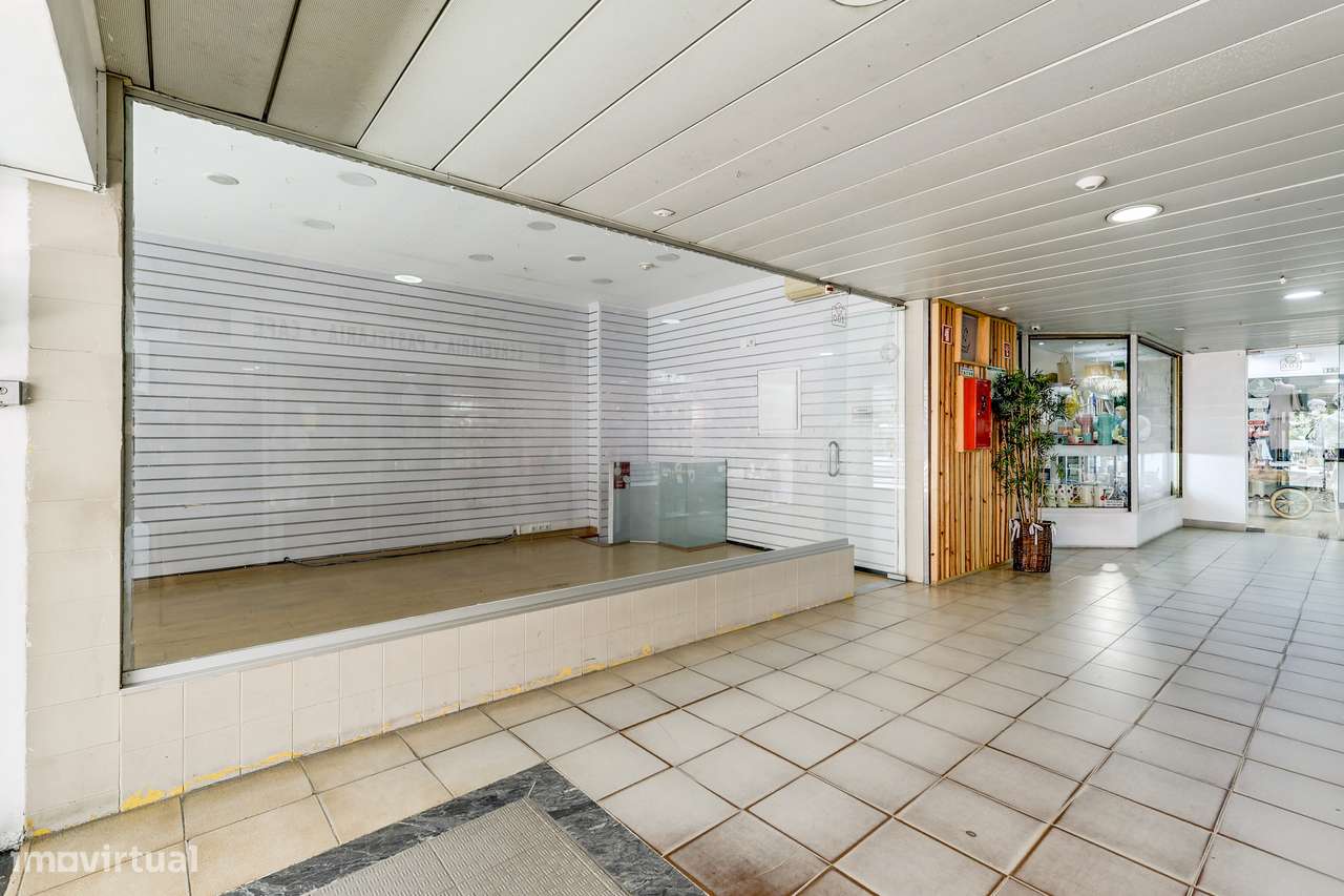 Espaço comercial para arrendamento no Centro Comercial "O Pescador" – - Grande imagem: 3/12