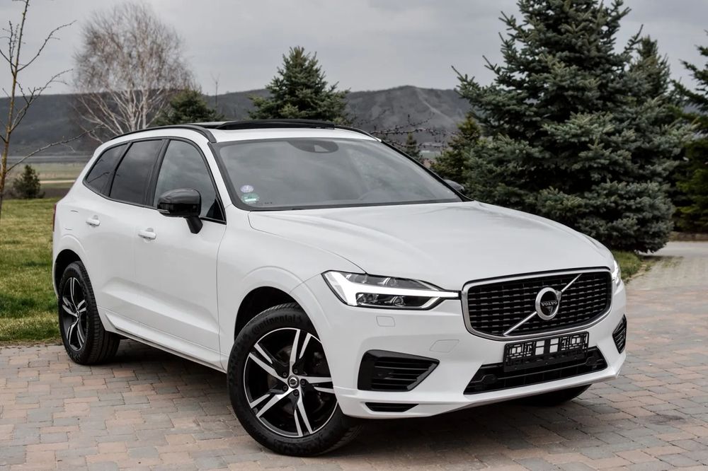 Volvo XC60 II [2017 - Prezent] T8 Twin Engine AWD R-Design 2020