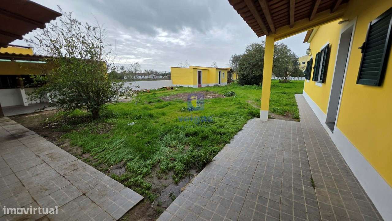 Moradia Térrea com Terreno, Anexos e Piscina - Grande imagem: 5/40